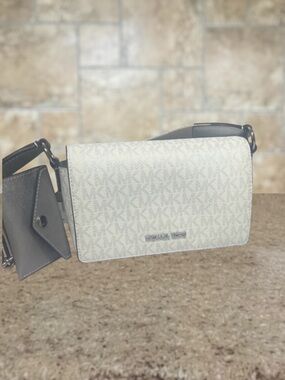 Michael Kors Vincent Crossbody White MK Signature Logo Silver/White